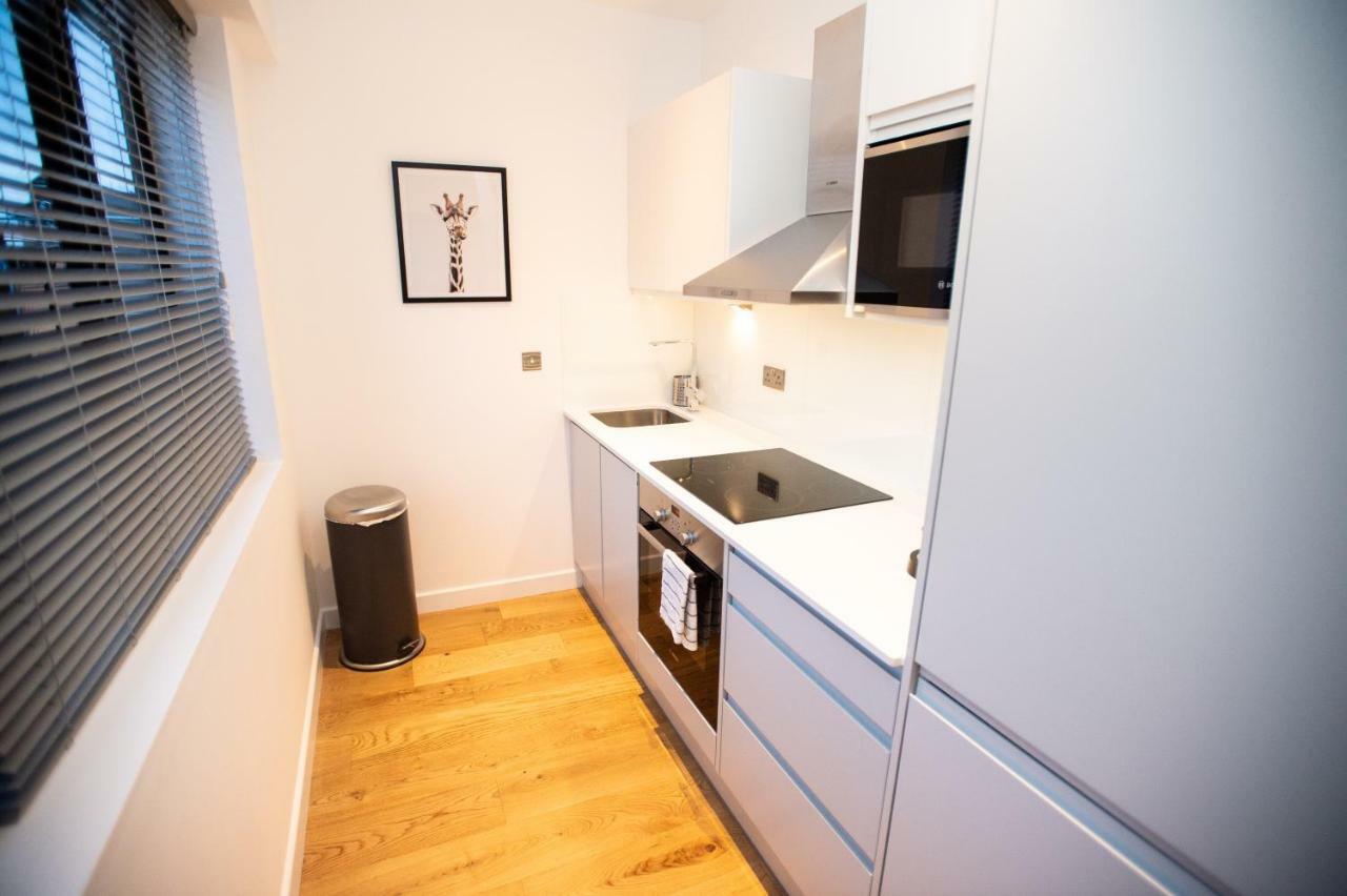 Stylish And Clean 1 Bed Apartment Maidenhead Town Center Dış mekan fotoğraf
